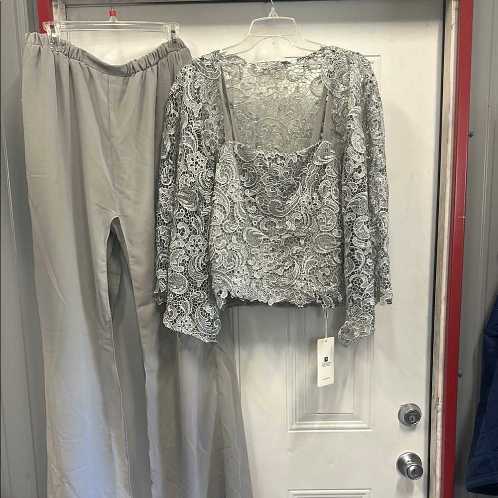 Chic Lace Blouse and Trousers Set